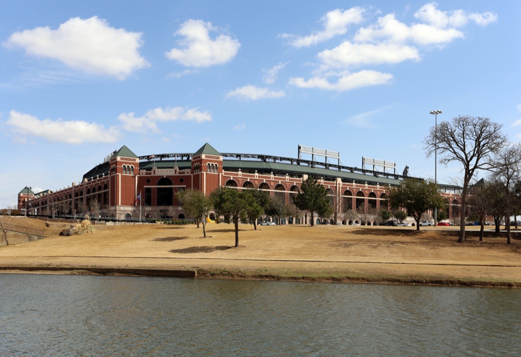 Arlington, happiest cities, worst singles scenes, best cities to buy a mansion