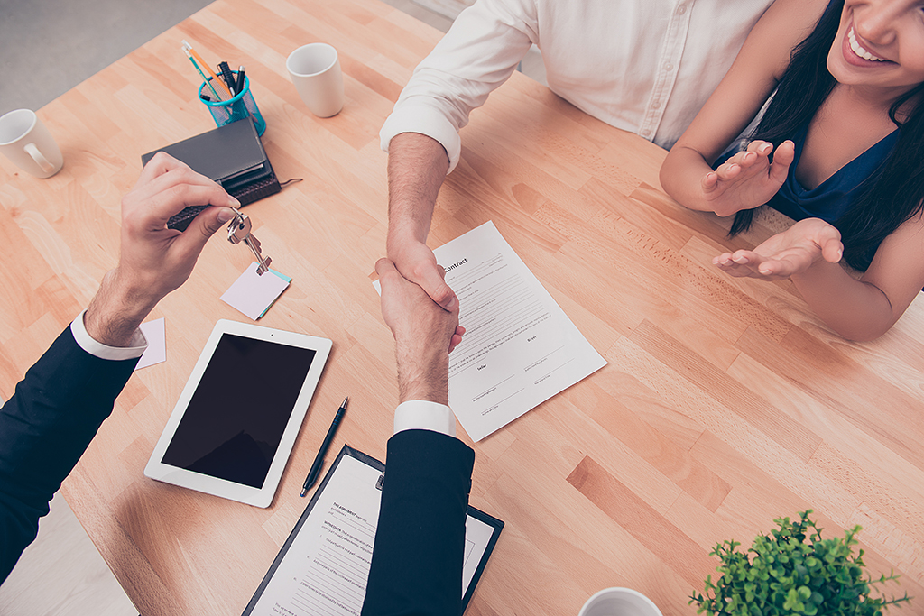 flip a house, real estate, buying new home