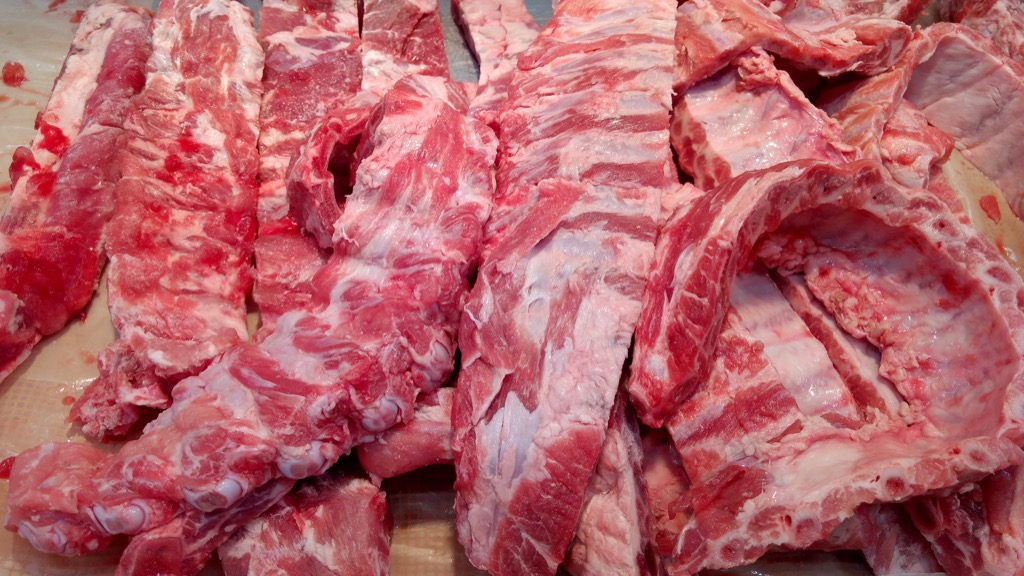 Raw Meat Foods Doctors Avoid While Traveling