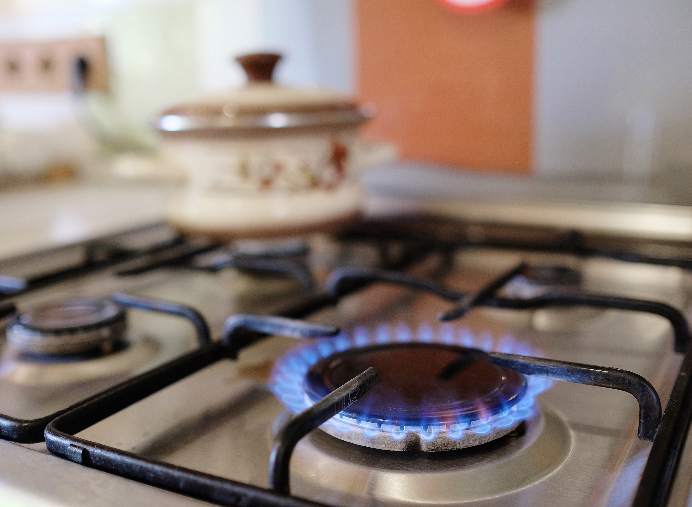 Gas range