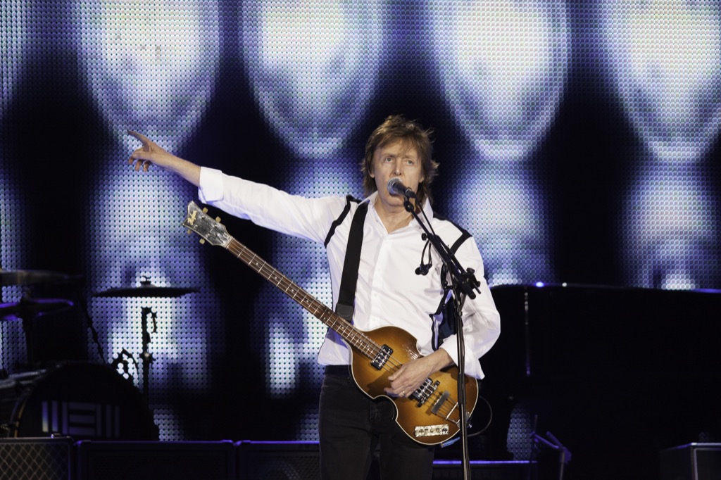 Paul McCartney's xmas song is a bad tradition