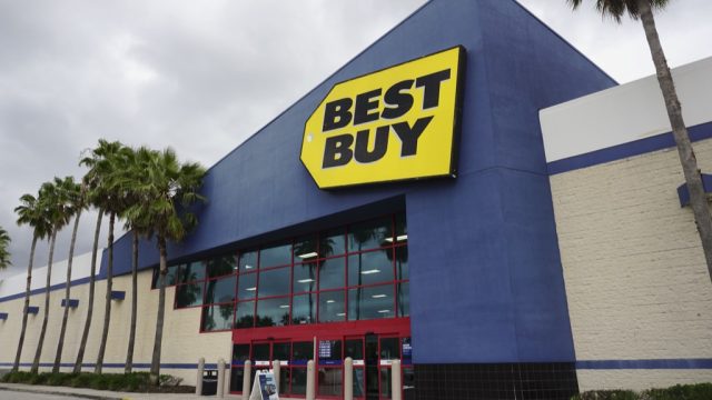 Best Buy exterior