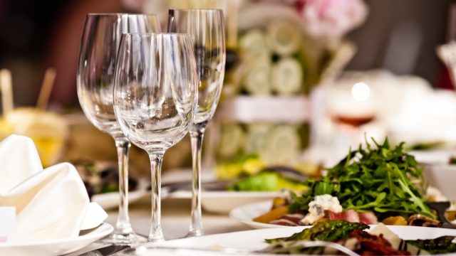fancy restaurant table setting, most expensive dish