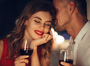 couple on a romantic date, signs a first date went well
