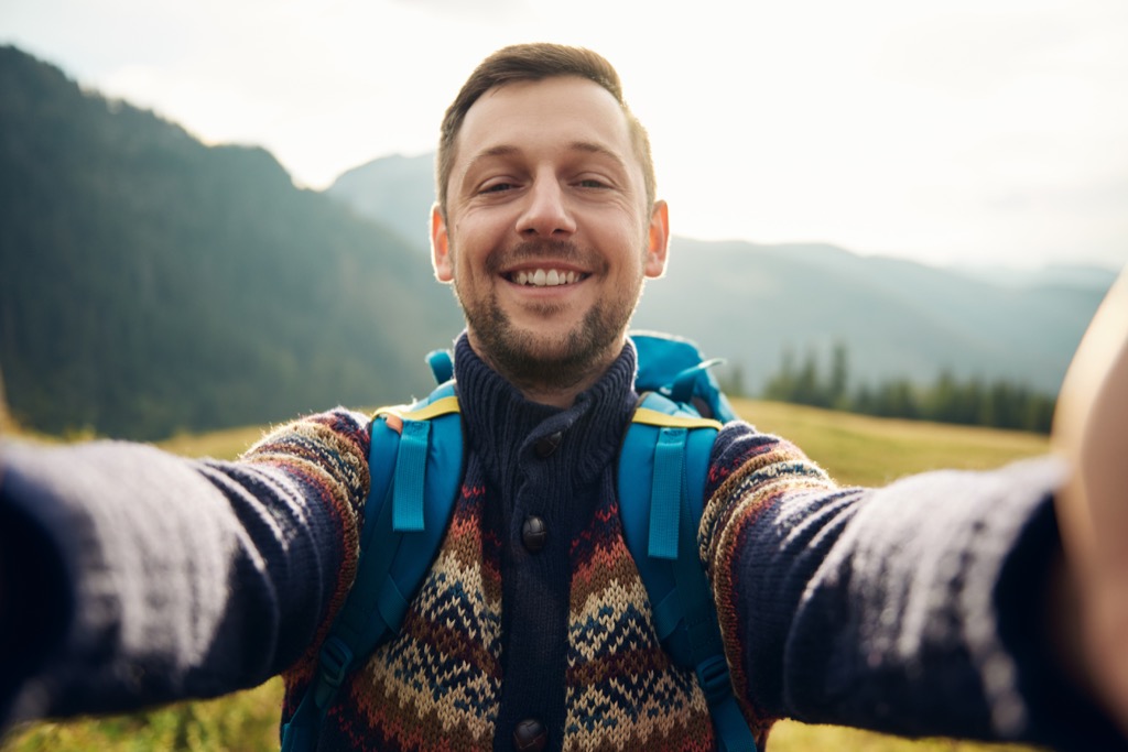 man hiking selfie Being Single in your thirties Amazing Facts