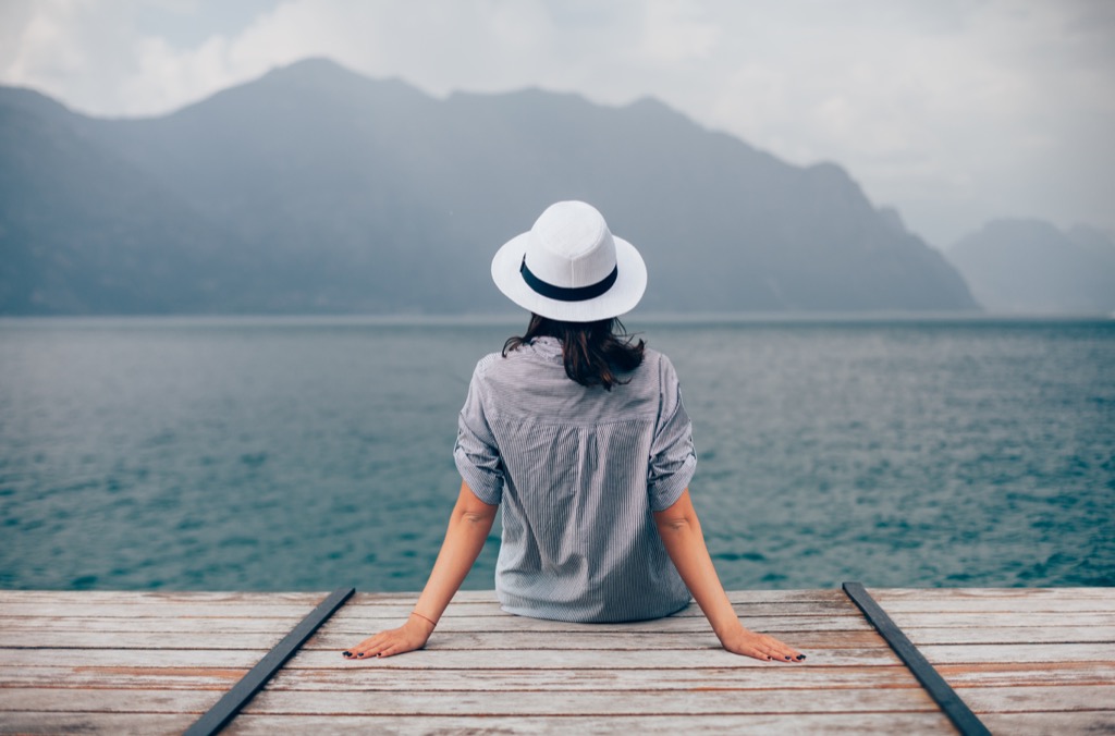 Woman traveling alone Being Single in your thirties 30 and single