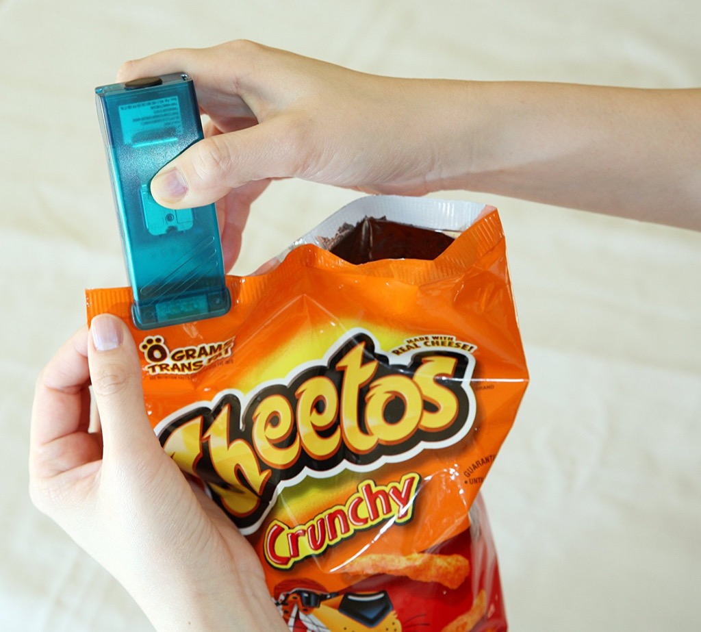 Bag resealer