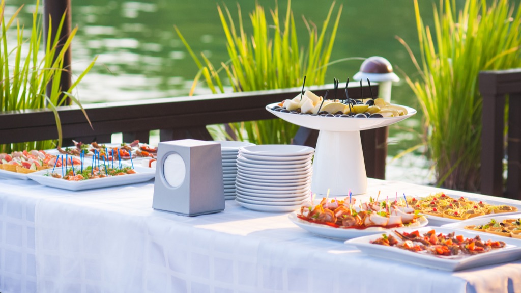 outdoor buffet diy backyard