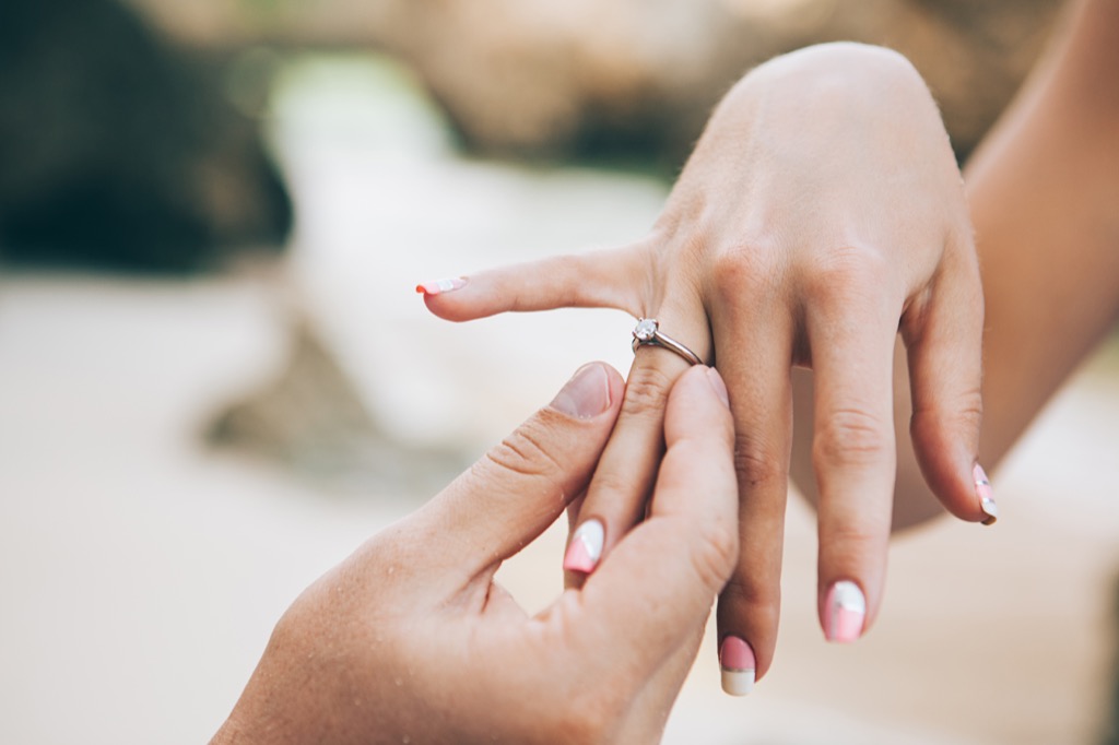hands proposing with ring corny jokes