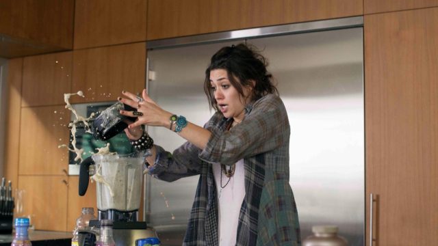 emmy rossum kitchen accident