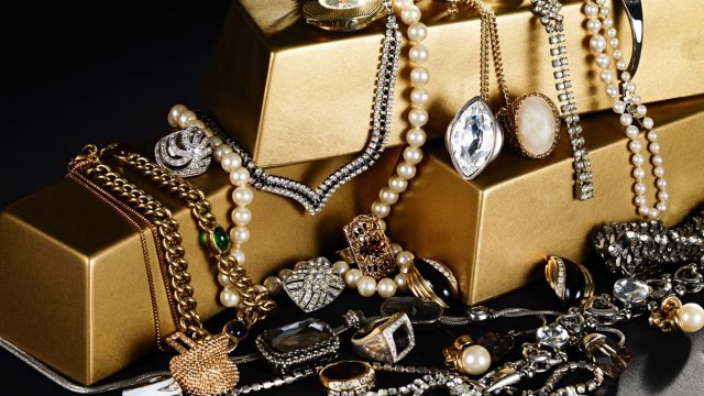 gold bars, illustrating why gold is valuable