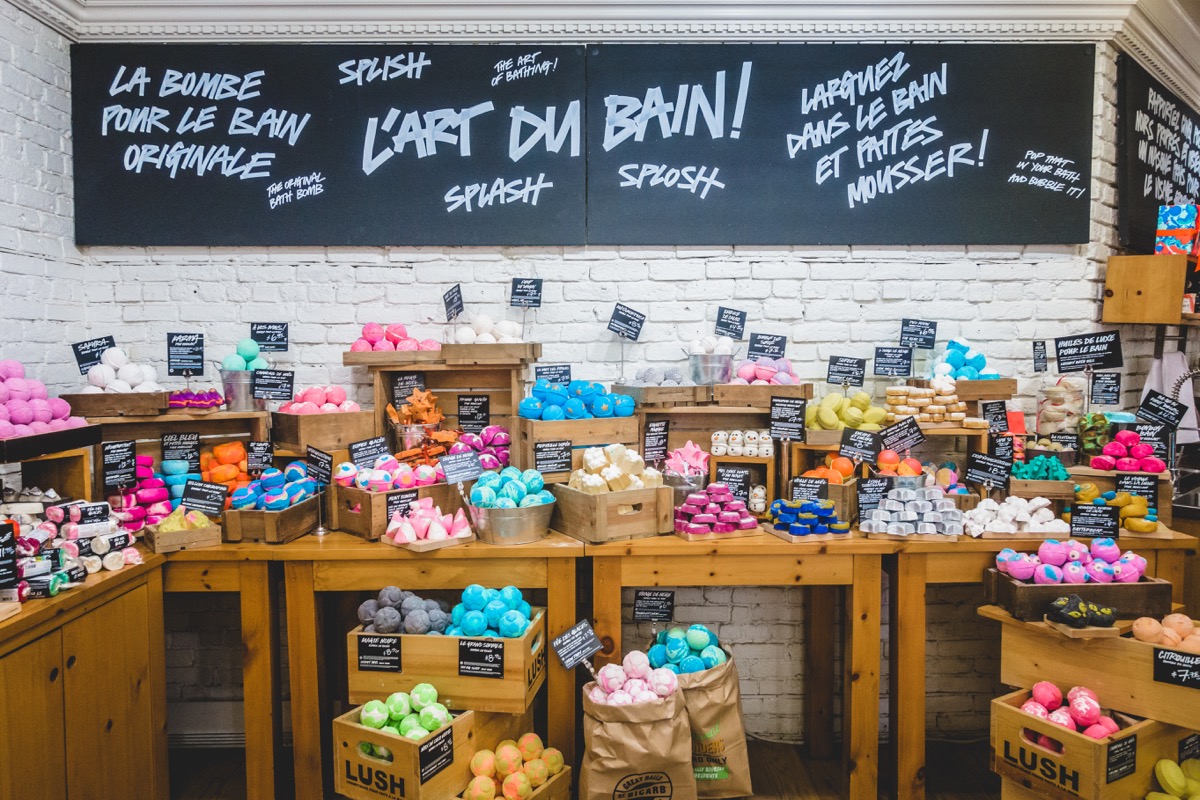 Lush Store {Discounts For Old Items}