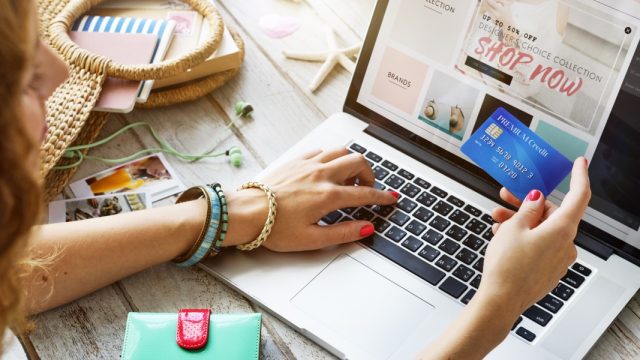 online shopping sale woman buying