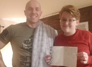 kid writes hilarious birthday message to father on 40th birthday
