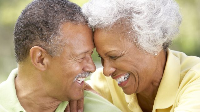 older couple flirting outside, things that annoy grandparents