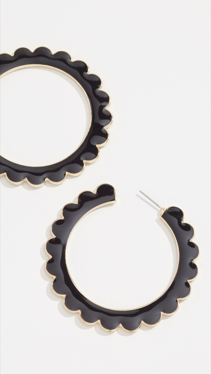 black scalloped hoop earrings, best gifts for girlfriend