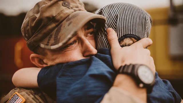 military dad reunites with son