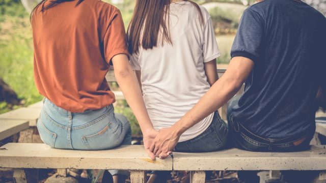 Young couple signs of cheating