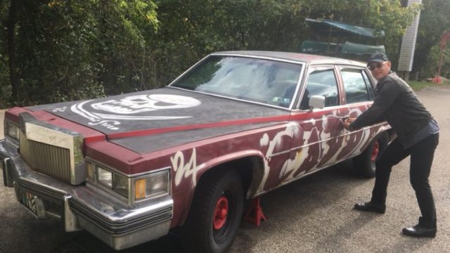 Tom Hanks car tweet