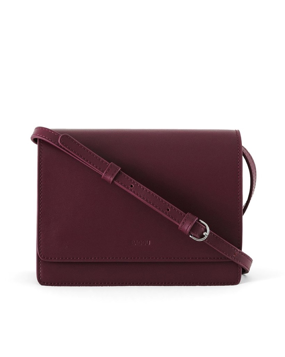 brown leather crossbody bag