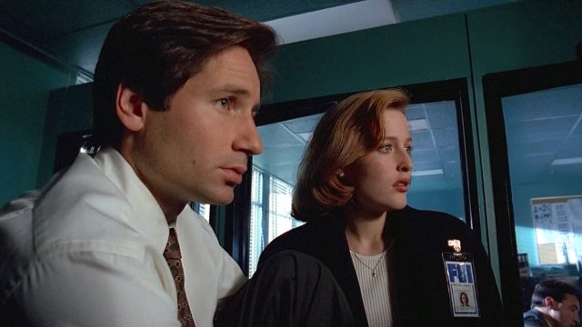 David Duchovny and Gillian Anderson in The X-Files