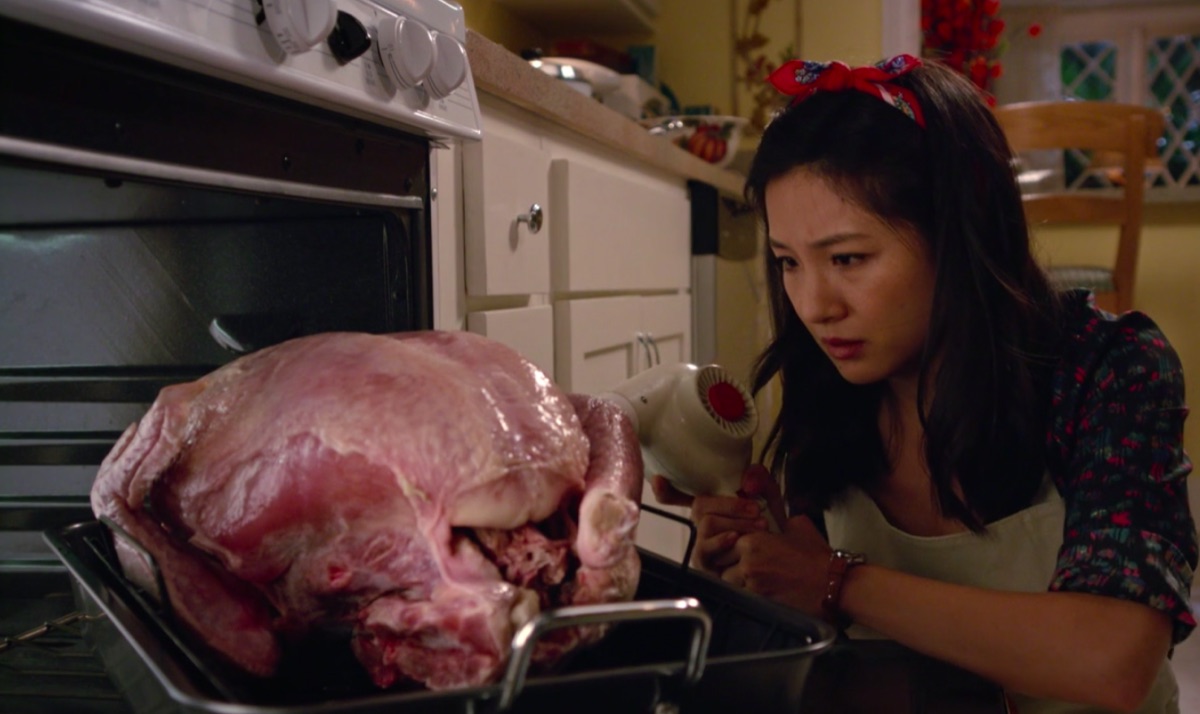 Still from the Fresh Off the Boat episode "Huangsgiving"
