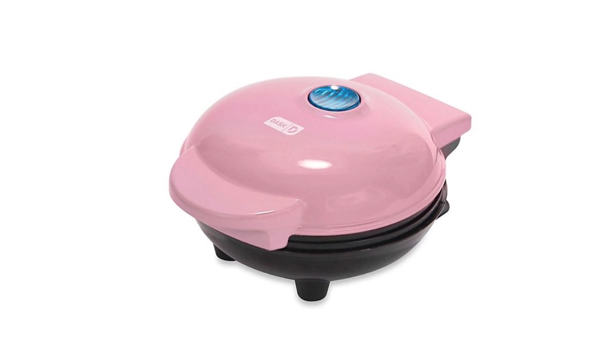 pink mini waffle maker