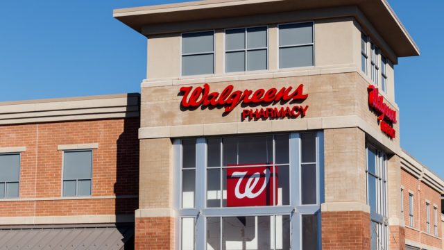 the outside of a Walgreens in Cincinnati, Ohio