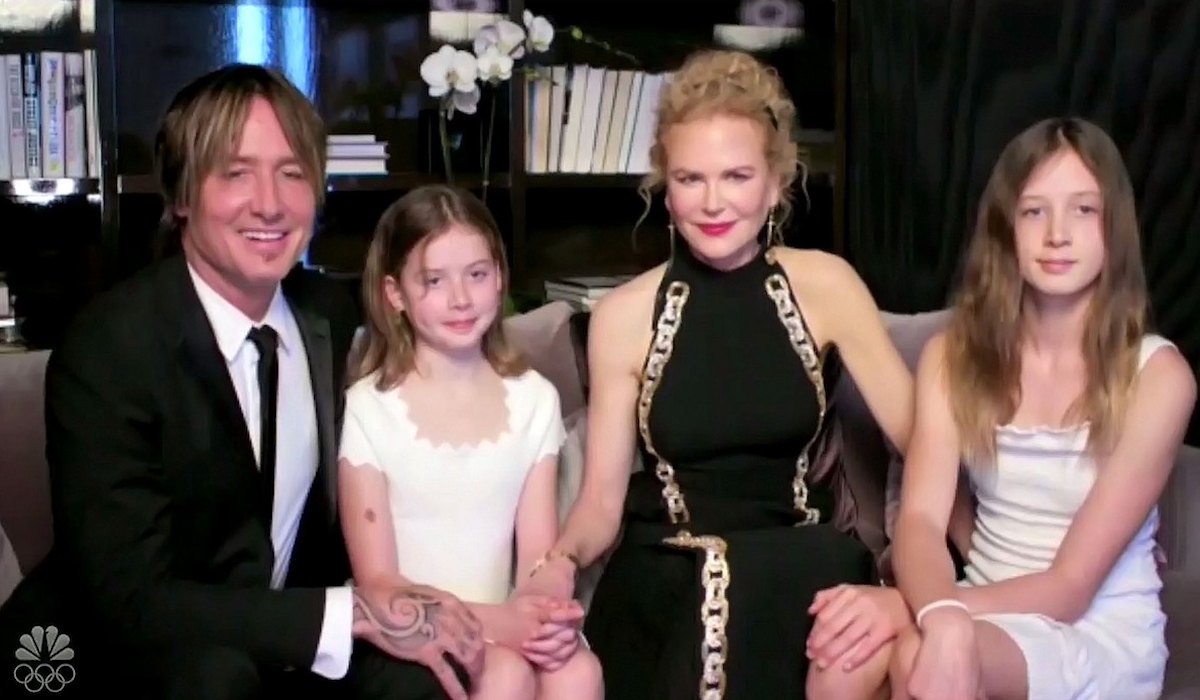 Nicole Kidman, Keith Urban, and daughters at the 2021 Golden Globes