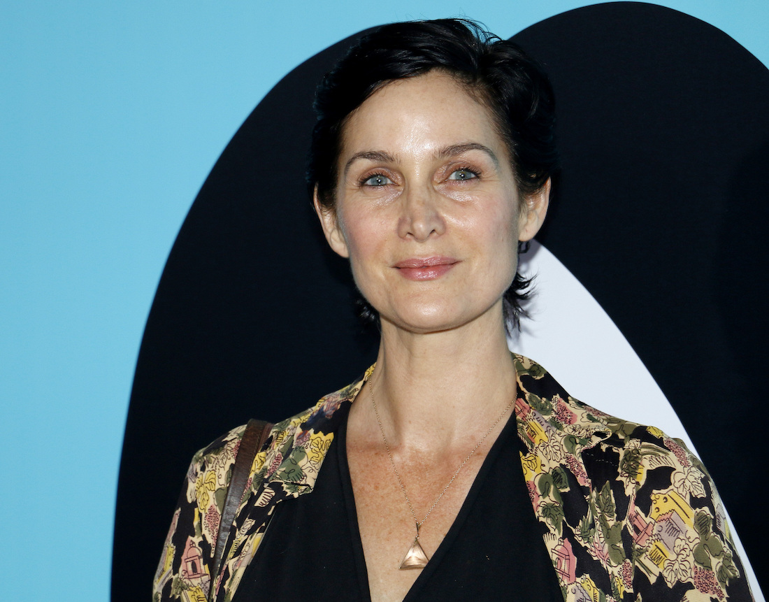Carrie-Anne Moss at the premiere of "Wonder" in 2017