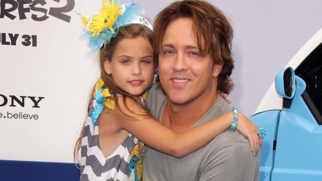 Dannielynn and Larry Birkhead at the premiere of "The Smurfs 2" in 2013
