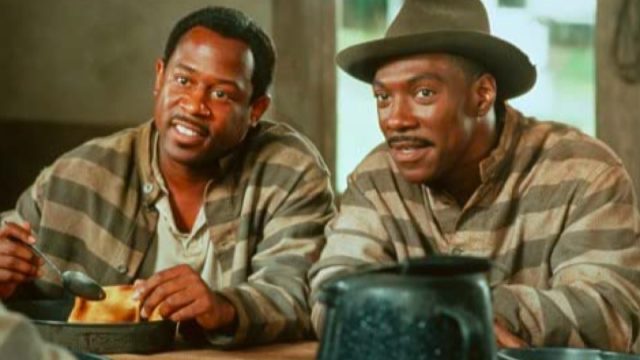 Eddie Murphy and Martin Lawrence in "Life"