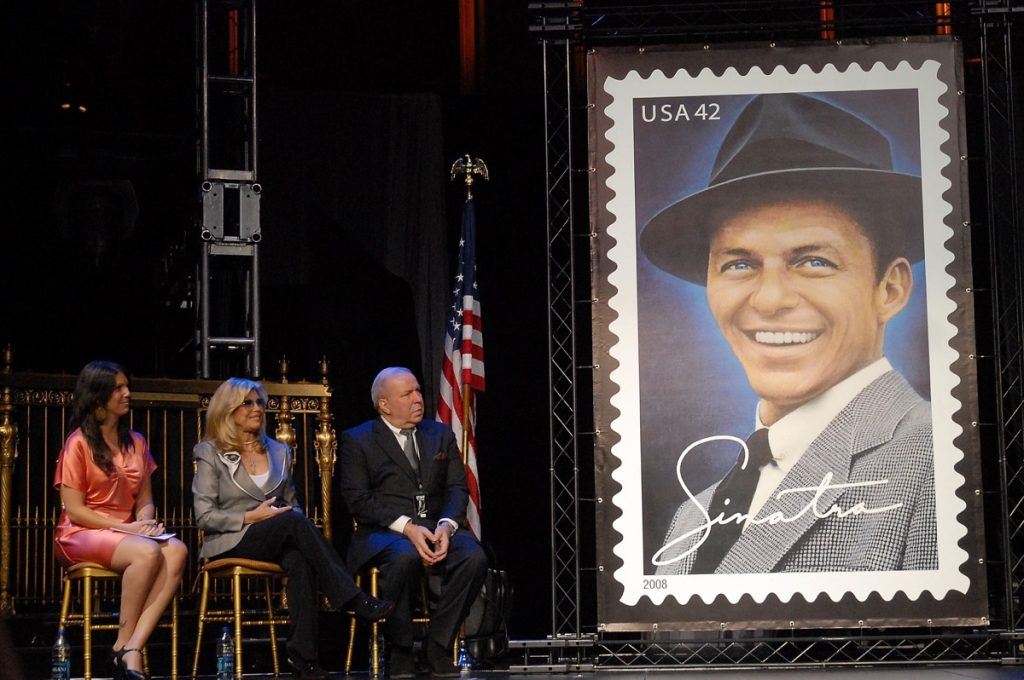 Frank Sinatra's family commemoration ceremony
