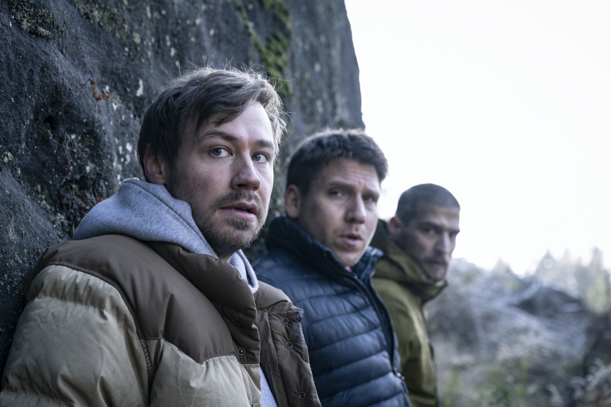 David Kross, Hanno Koffler, and Robert Finster in Prey