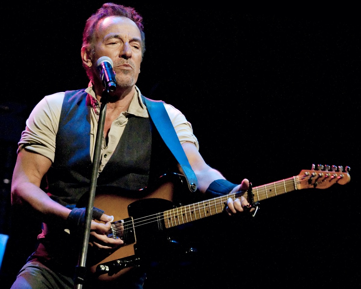 Bruce Springsteen performing