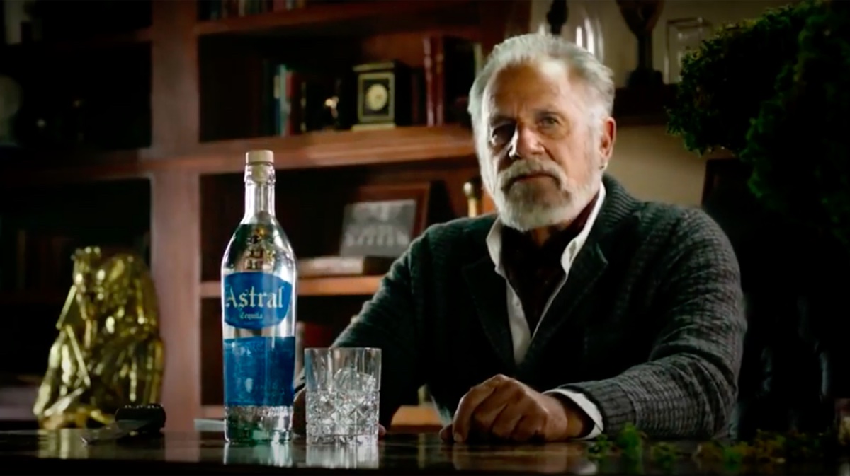 Jonathan Goldsmith in Astral Tequila ad