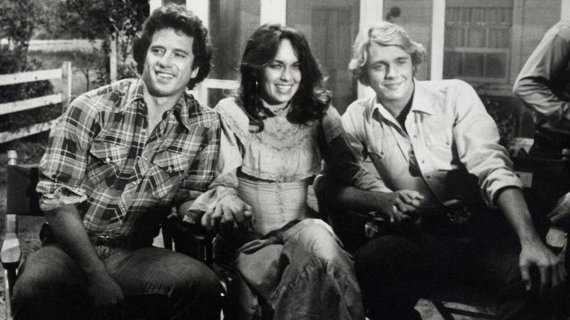 "Dukes of Hazzard" stars Tom Wopat, Catherine Bach, and John Schneider during a press conference in 1983