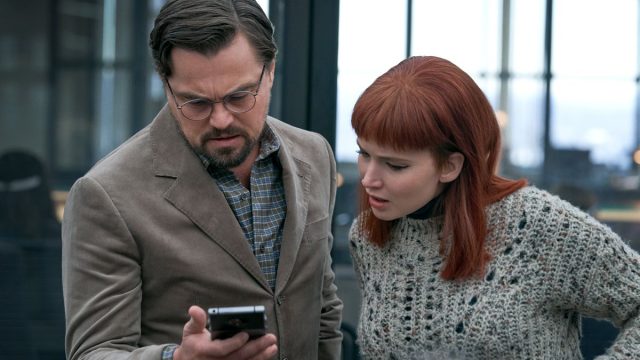 leonardo dicaprio and jennifer lawrence in don't look up