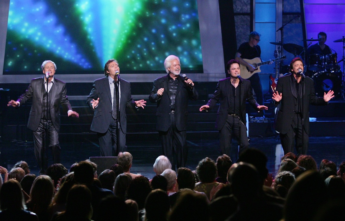 The Osmonds performing