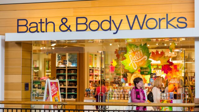 Bath body works best time to shop.jpg