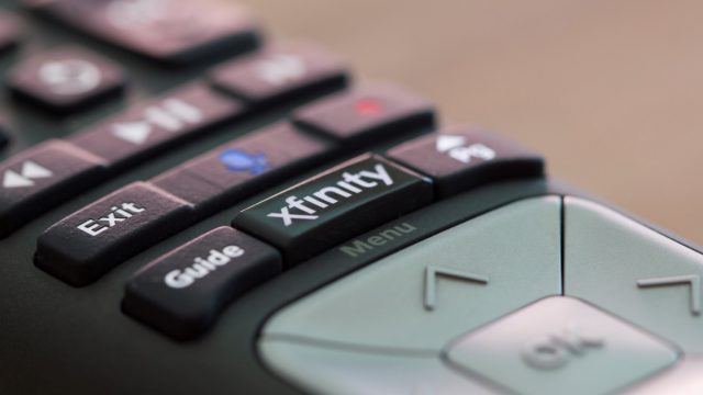 comcast cast remote with xfinity button