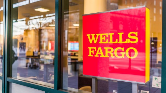 wells fargo bank entrance
