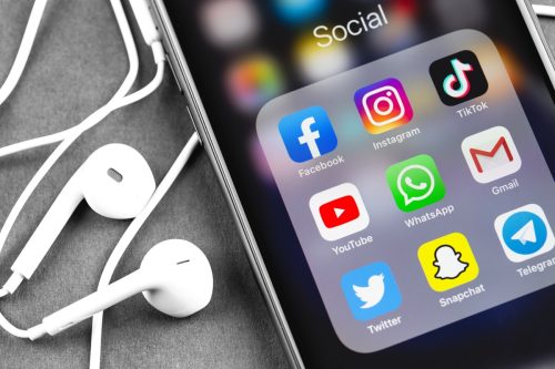 Social media apps on iphone.