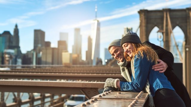 couple on romantic date in nyc