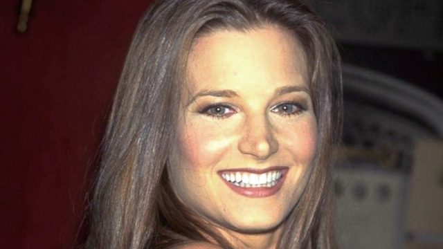 Bridget Fonda in 1999