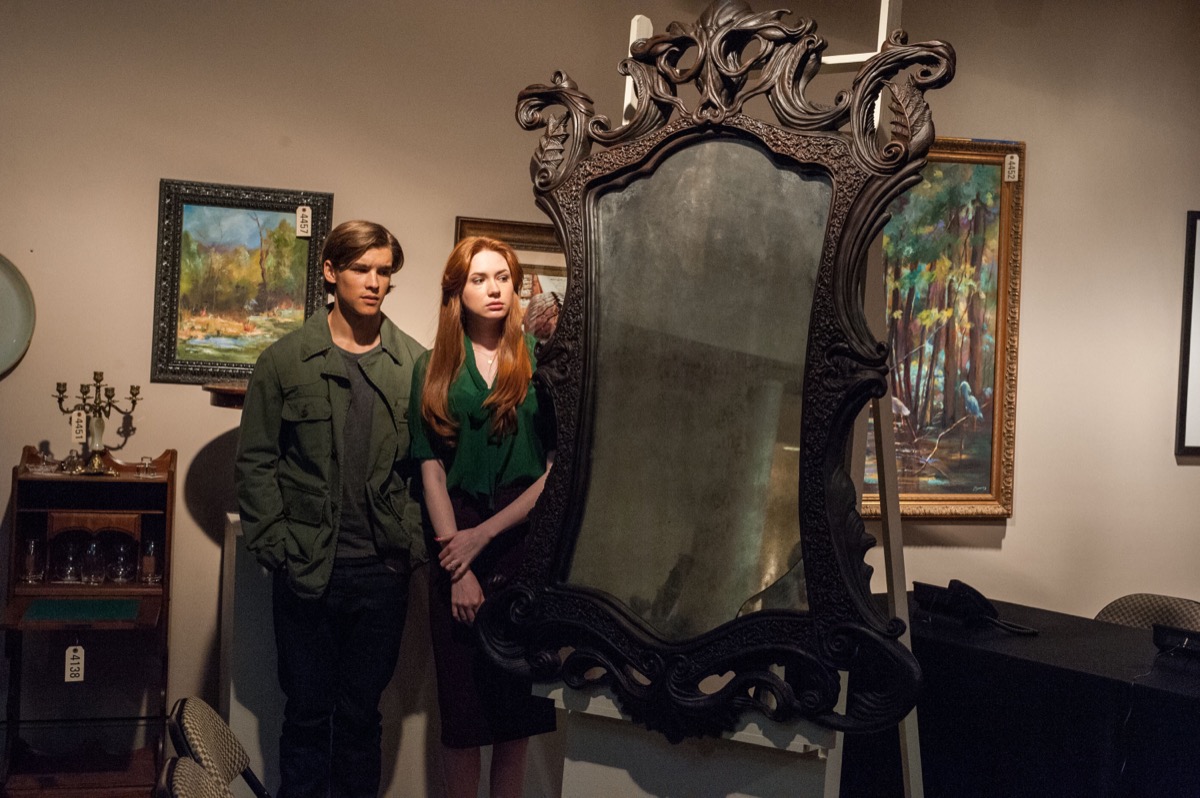 Brenton Thwaites and Karen Gillian in Oculus