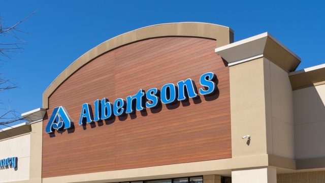 An Albertsons grocery store sign