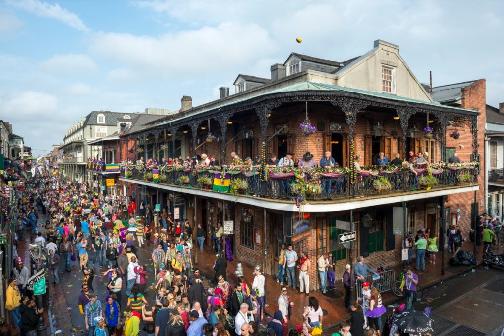 bourbon street during mardi gras