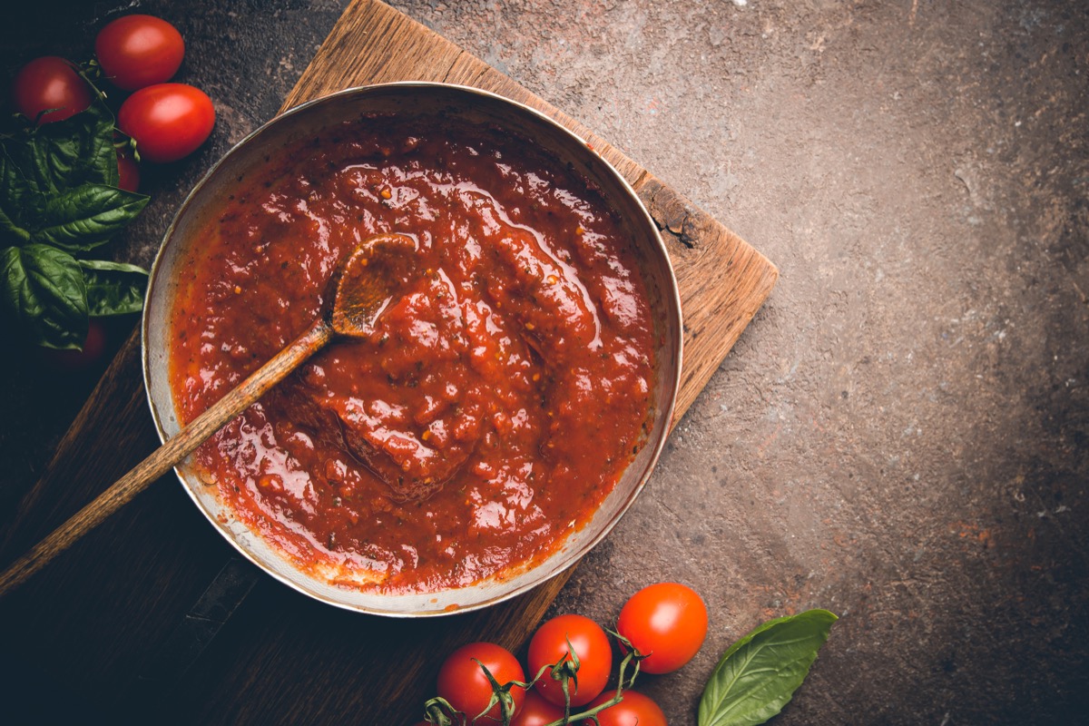 red pasta sauce