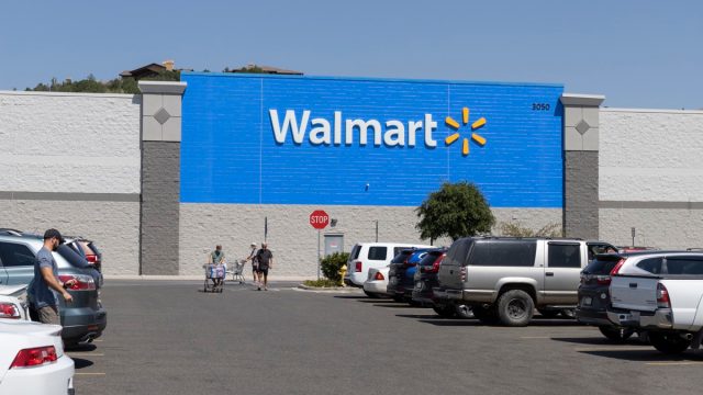 Walmart Retail Location. Walmart introduced its Veterans Welcome Home Commitment and plans on hiring 265,000 veterans.